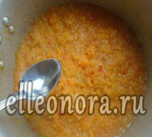 В кабачковую икру добавить уксус
