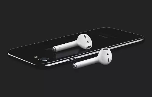 iPhone 7: AirPods