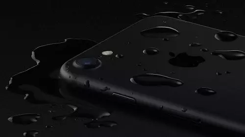 iPhone 7: Защита от брызг
