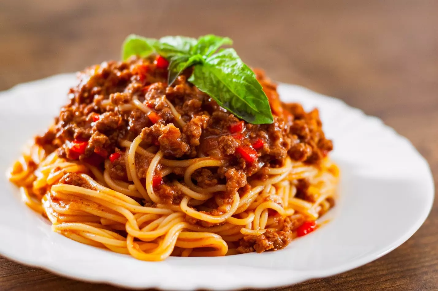 Спагетти наполетано