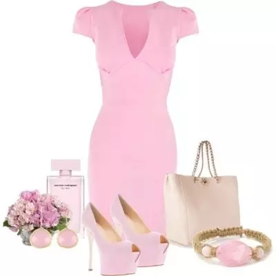 Какого цвета бижутерия подойдет к розовому платью