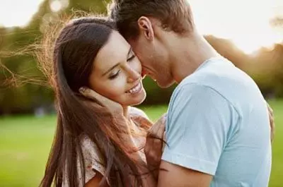 Как влюбить в себя парня: 10 способов, которые работают безотказно