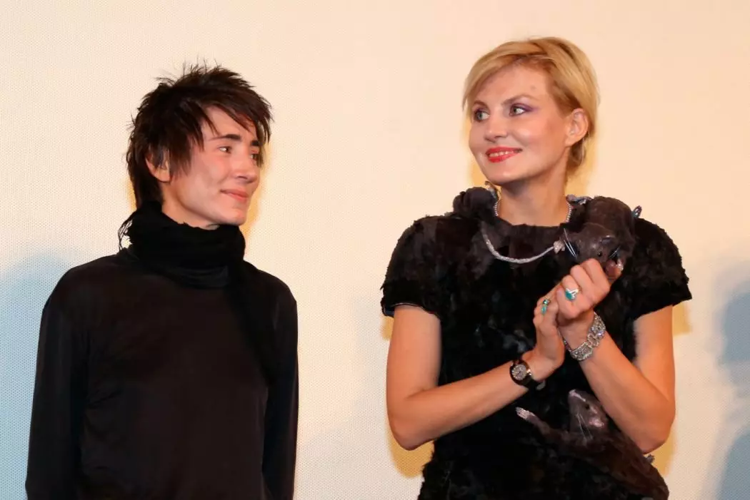 Рената Литвинова и Земфира: свадьба (фото, видео)