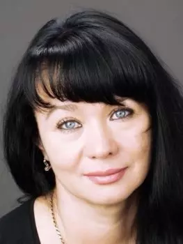 Элина Мазур - Биография