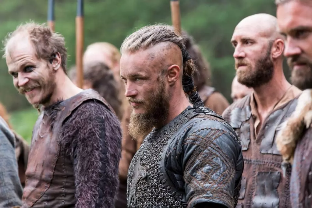 Топ-5 лучших сериалов про викингов, рыцарей и варваров