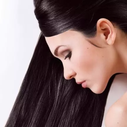 Как остановить весеннее выпадение волос: действенные методы и средства