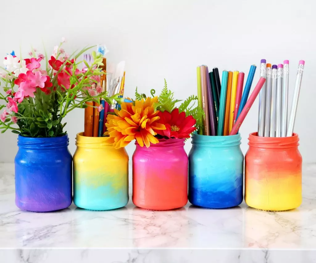 Как сделать вазу из банки своими руками: идеи с фото